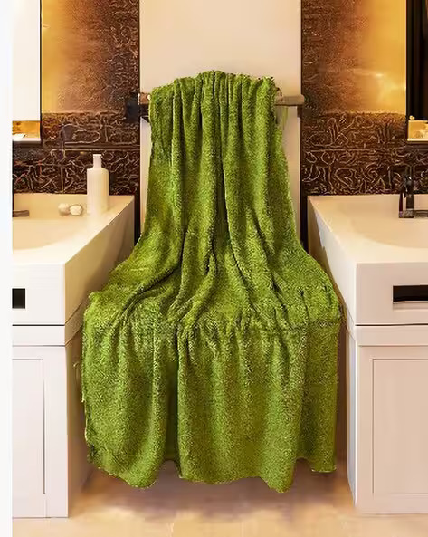 Bath-towel-C Fresh Green Cotton Bath Towel - Image 1